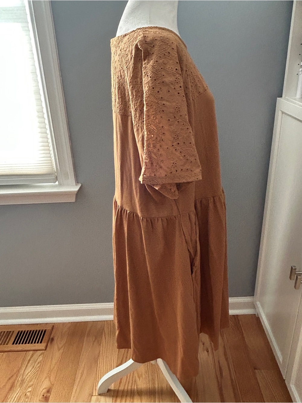 Torrid NWT Mini Eyelet Yoke Babydoll Dress Size 2X Tobacco Brown Pockets - Picture 3 of 8